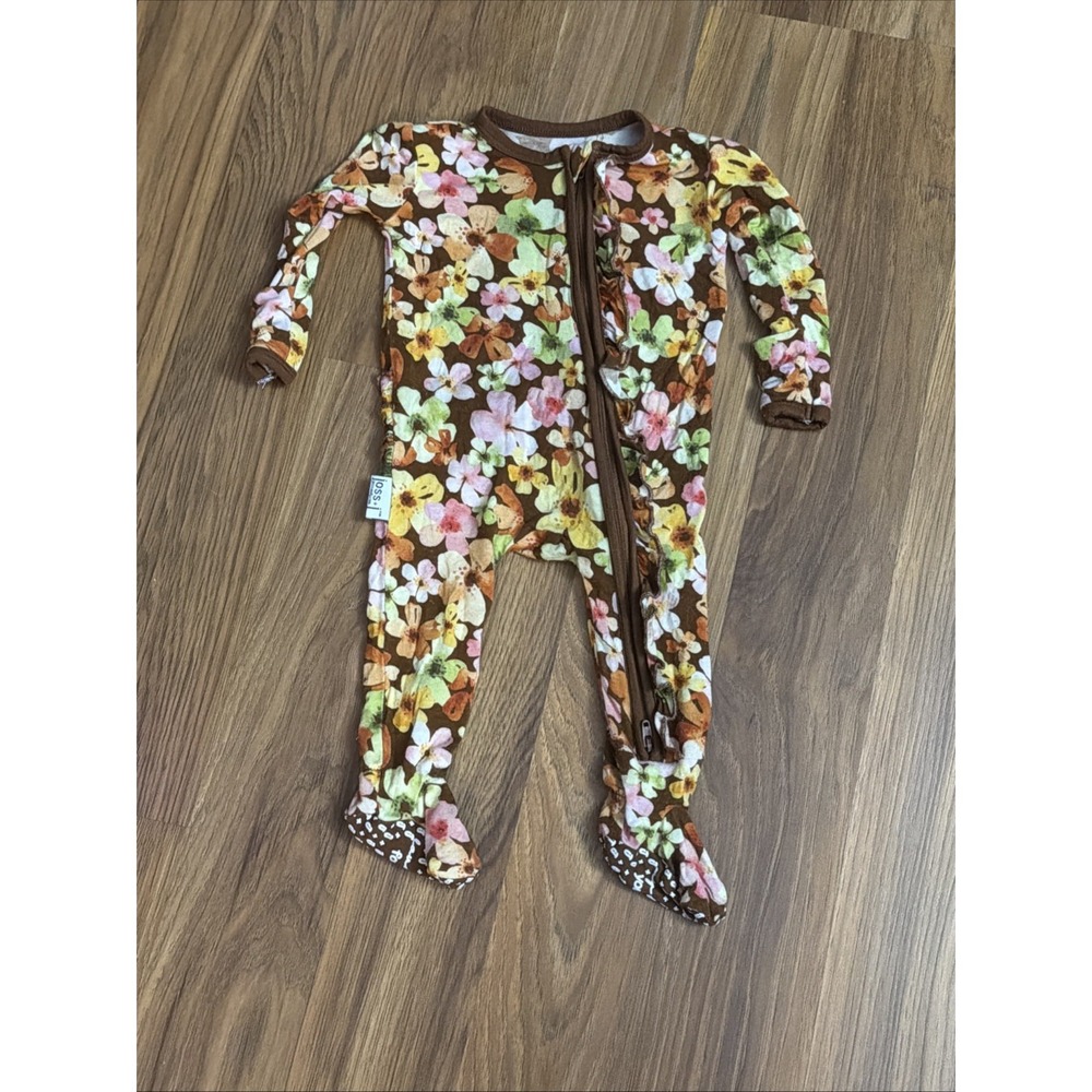 Arrows Bows Joss Baby Girls 0-3 Months Wildflower Bamboo Ruffle Sleeper Pajamas